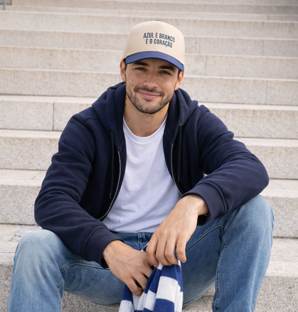 BONÉ AZUL E BRANCO É O CORAÇÃO